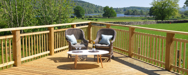 lakes Lodges