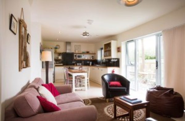 Dog Friendly Cottages in Mawgan Porth