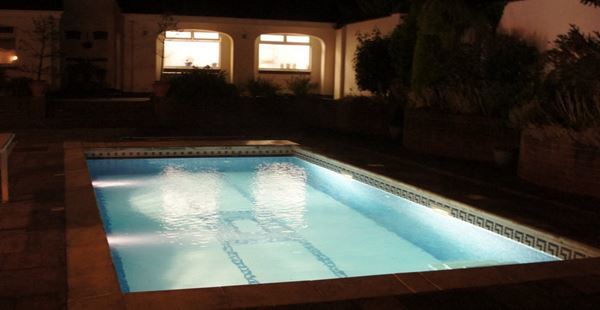 Surf Bay Lodge - Dog Friendly Accommodation in Appledore, Devon
