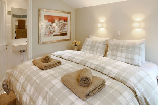 Dog Friendly Holidays in Derbyshire