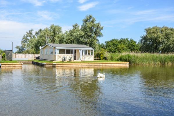 Dog Friendly Cottages in Norfolk