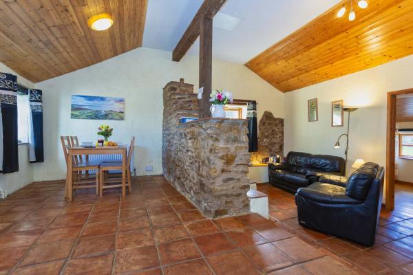 Woodland Cottages