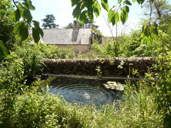 Norburton Hall Cottages