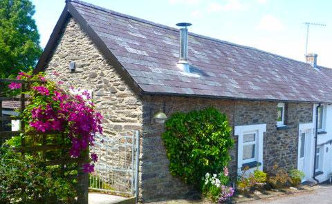 Clyn Glas Cottages