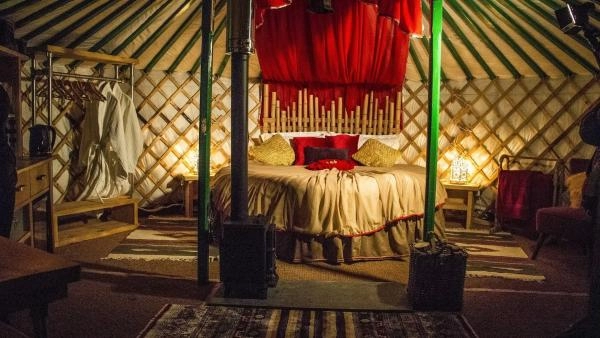 Upper Hurst Farm Caravans Camping & Glamping