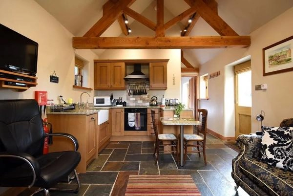Upper Hurst Farm Caravans Camping & Glamping
