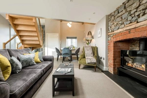 Stone Cottage