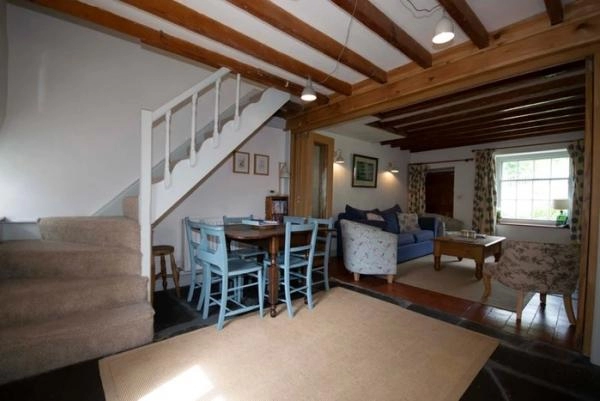 Welsh Hill Holidays