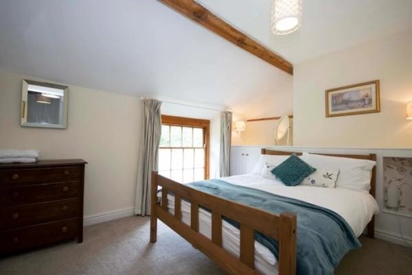 Welsh Hill Holidays