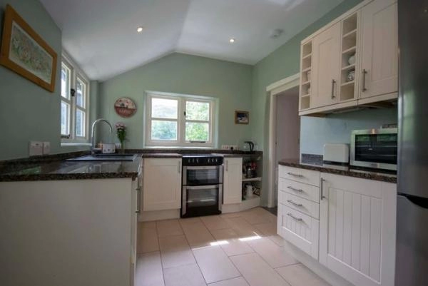 Welsh Hill Holidays