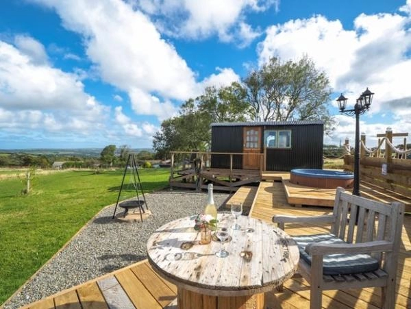 Trenewydd Farm Holiday Cottages