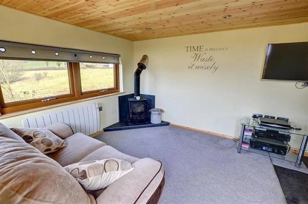 Spring Rock Leisure - Lovers Lodge