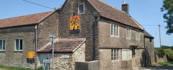Tucker’s Grave Inn & Campsite
