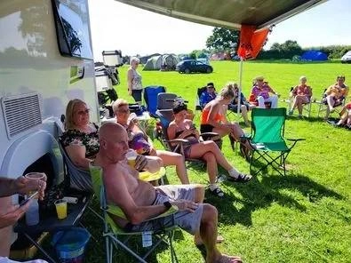 Tucker’s Grave Inn & Campsite