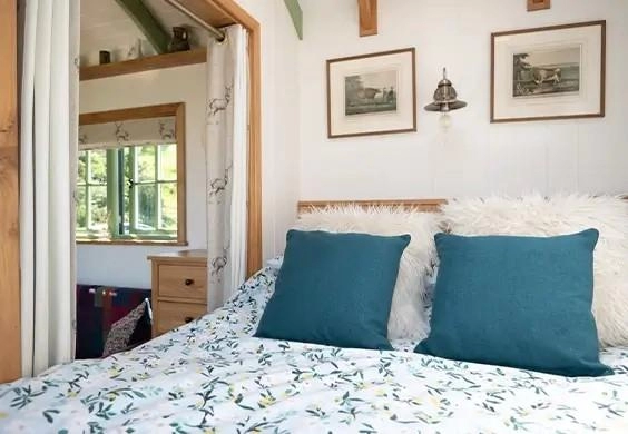 Collie Shepherd Huts