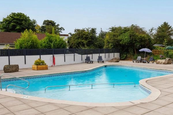 Parbola Holiday Park