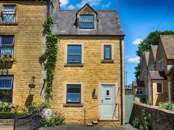 Cotswold Cottage Gems