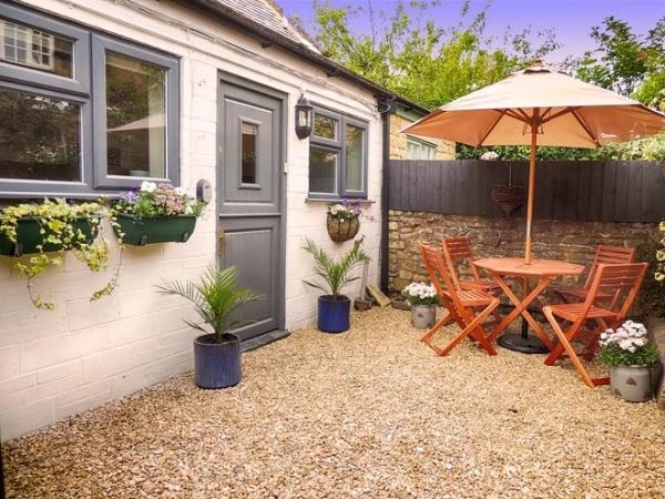 Cotswold Cottage Gems