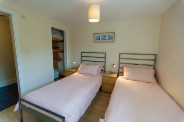 Hastingleigh Holiday Lets