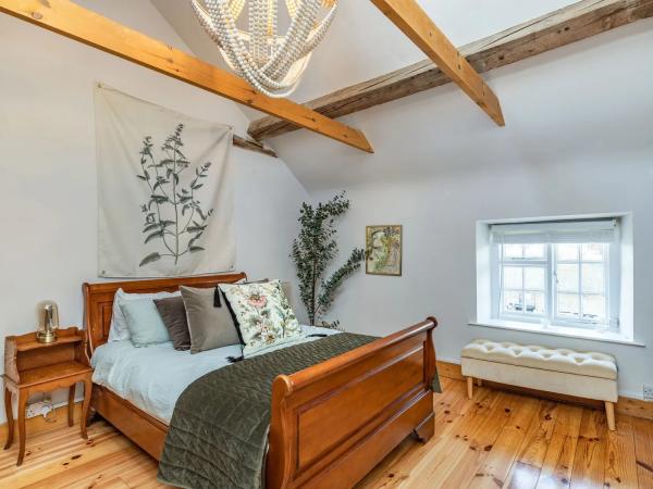 Stoke Bruerne Cottages