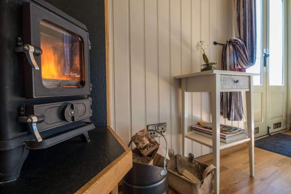 Peak View Shepherd Huts