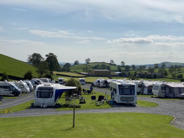 The Ashes Caravan Park (Adults only)