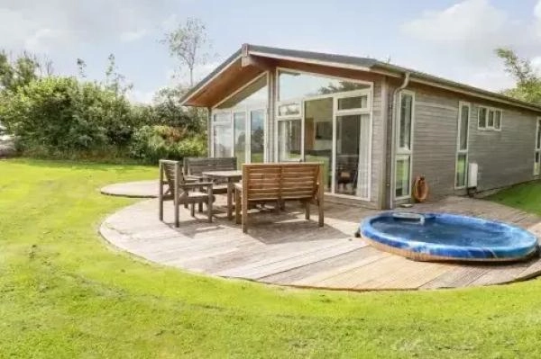 Country Cottages Online