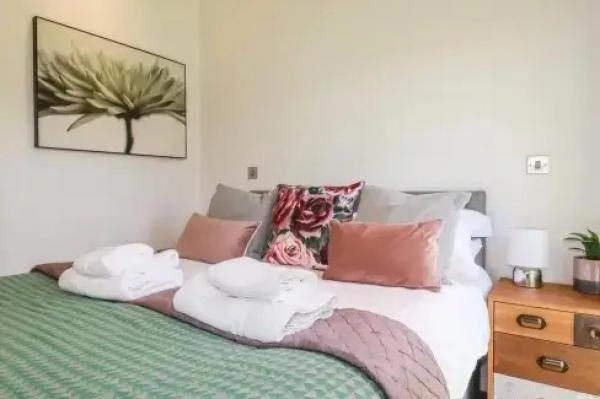 Country Cottages Online