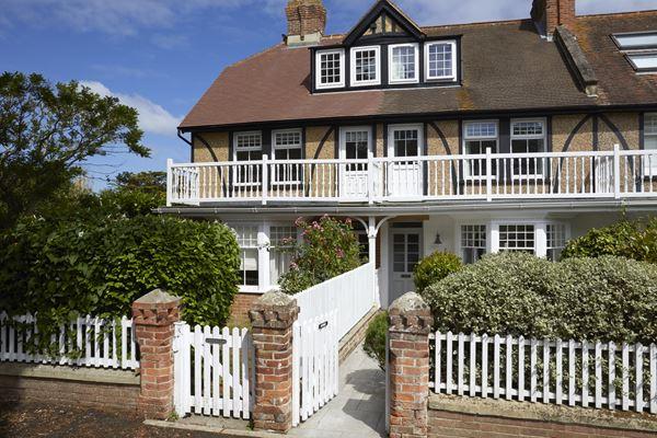 Classic Cottages - Isle of Wight